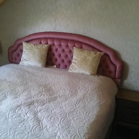 Siesta Club Apartman Harkány Esterno foto