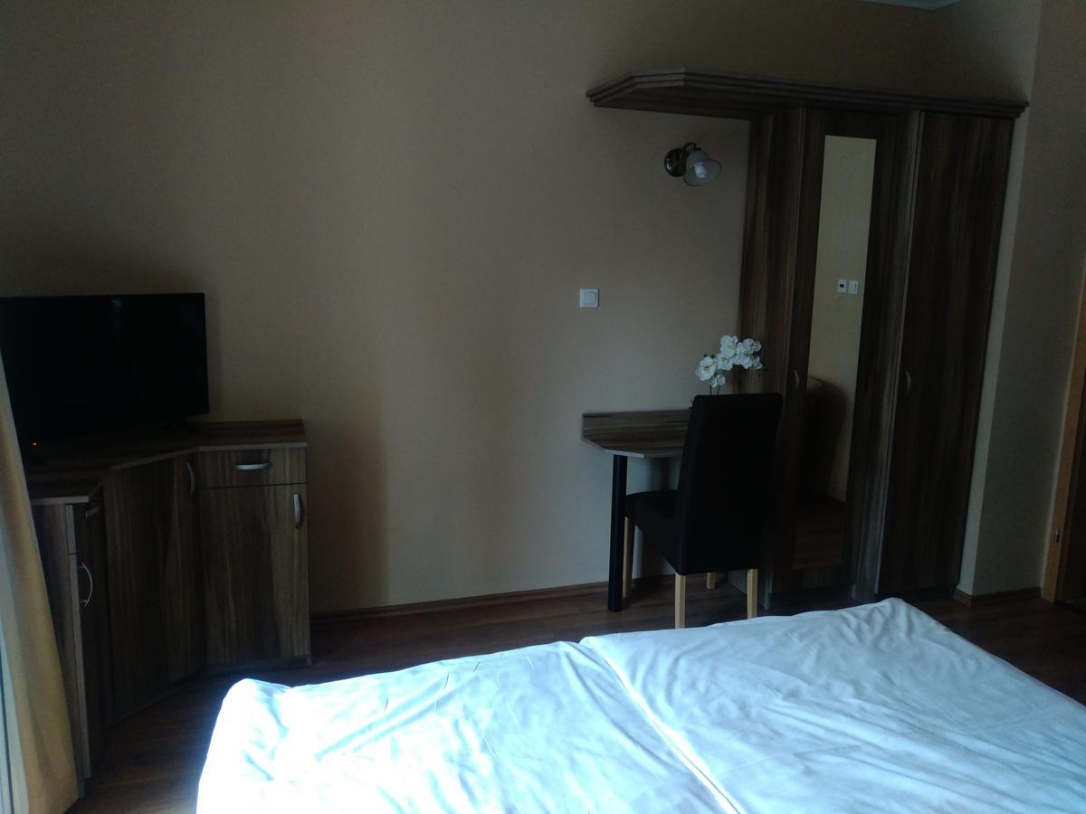 Siesta Club Apartman Harkány Esterno foto