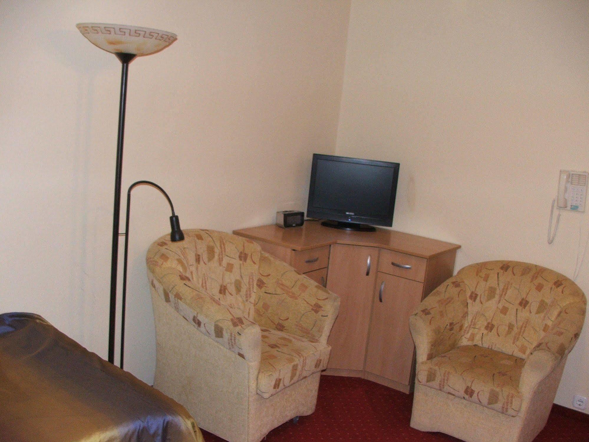 Siesta Club Apartman Harkány Esterno foto